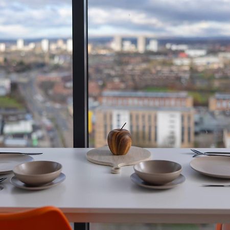Quayside Penthouse 2 Bedroom Ensuite Near Media City & Manchester United Eksteriør bilde